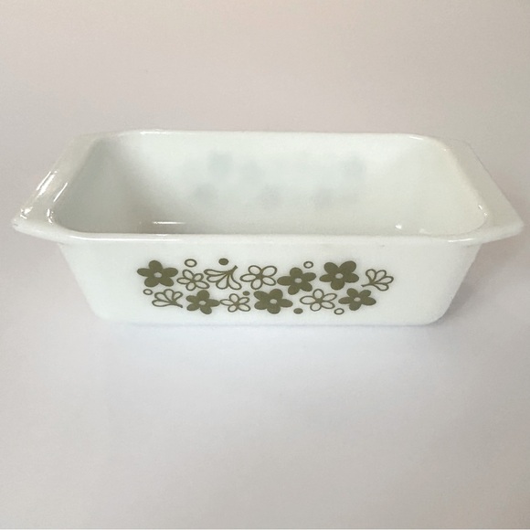 VTG PYREX Crazy Daisy Loaf Pan #913 Spring Blossom Green &White Dish 8.5"x 4.5" - Picture 1 of 9